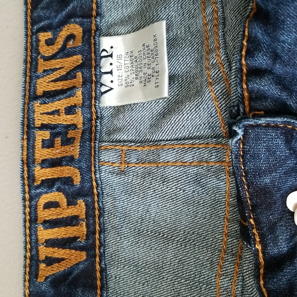 V.I.P distressed light weight jeans.. - Picture 3 of 10